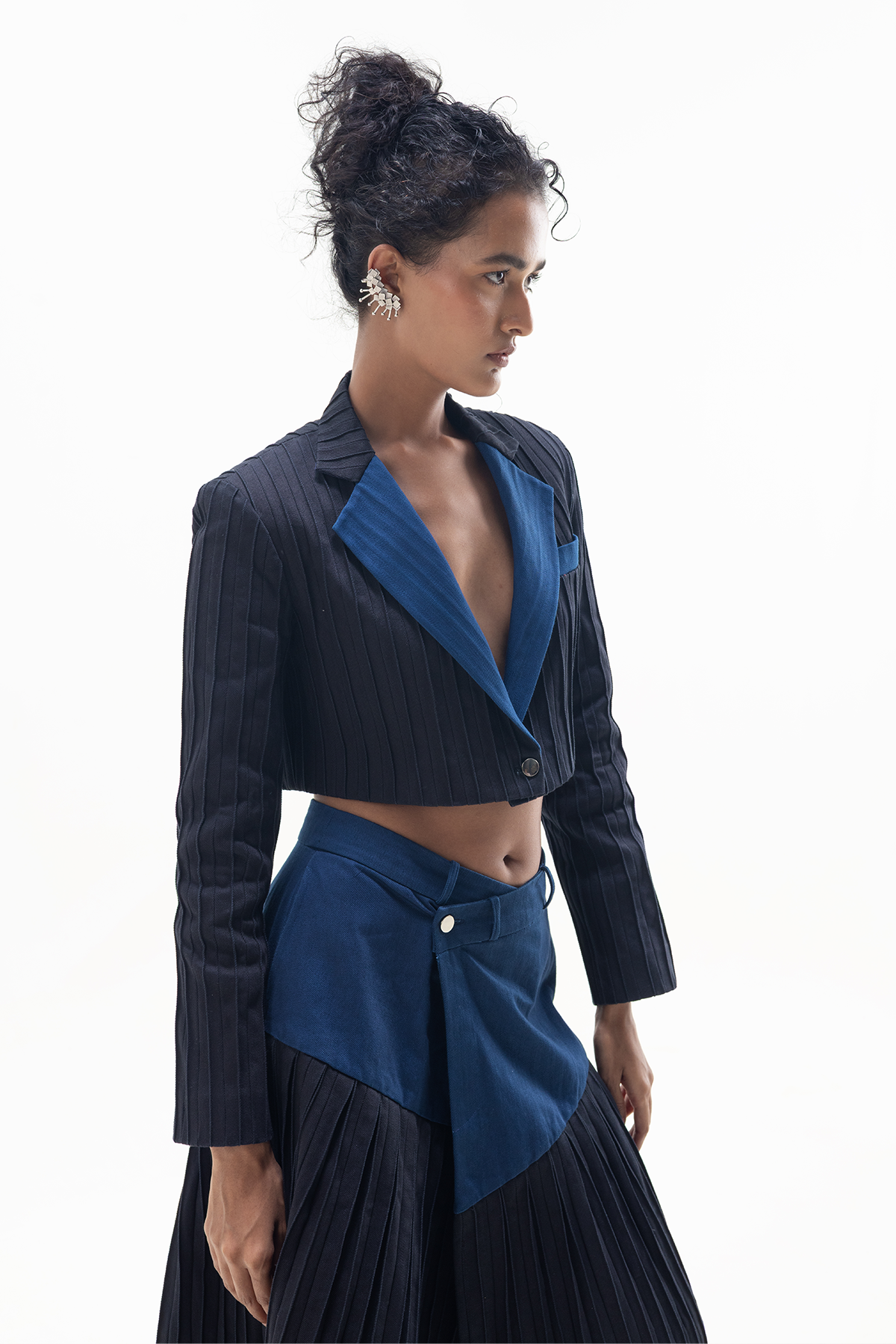 DUSK CROPPED JACKET