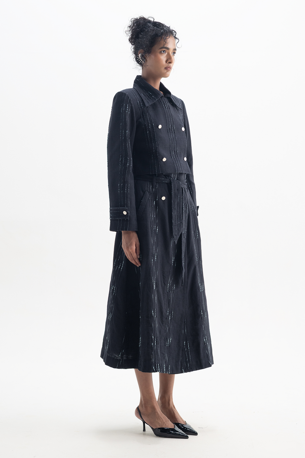 MIDNIGHT CROPPED JACKET