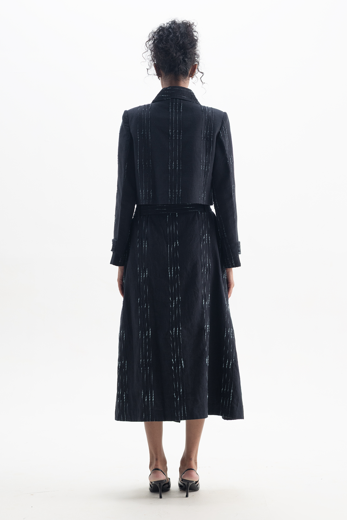 MIDNIGHT CROPPED JACKET