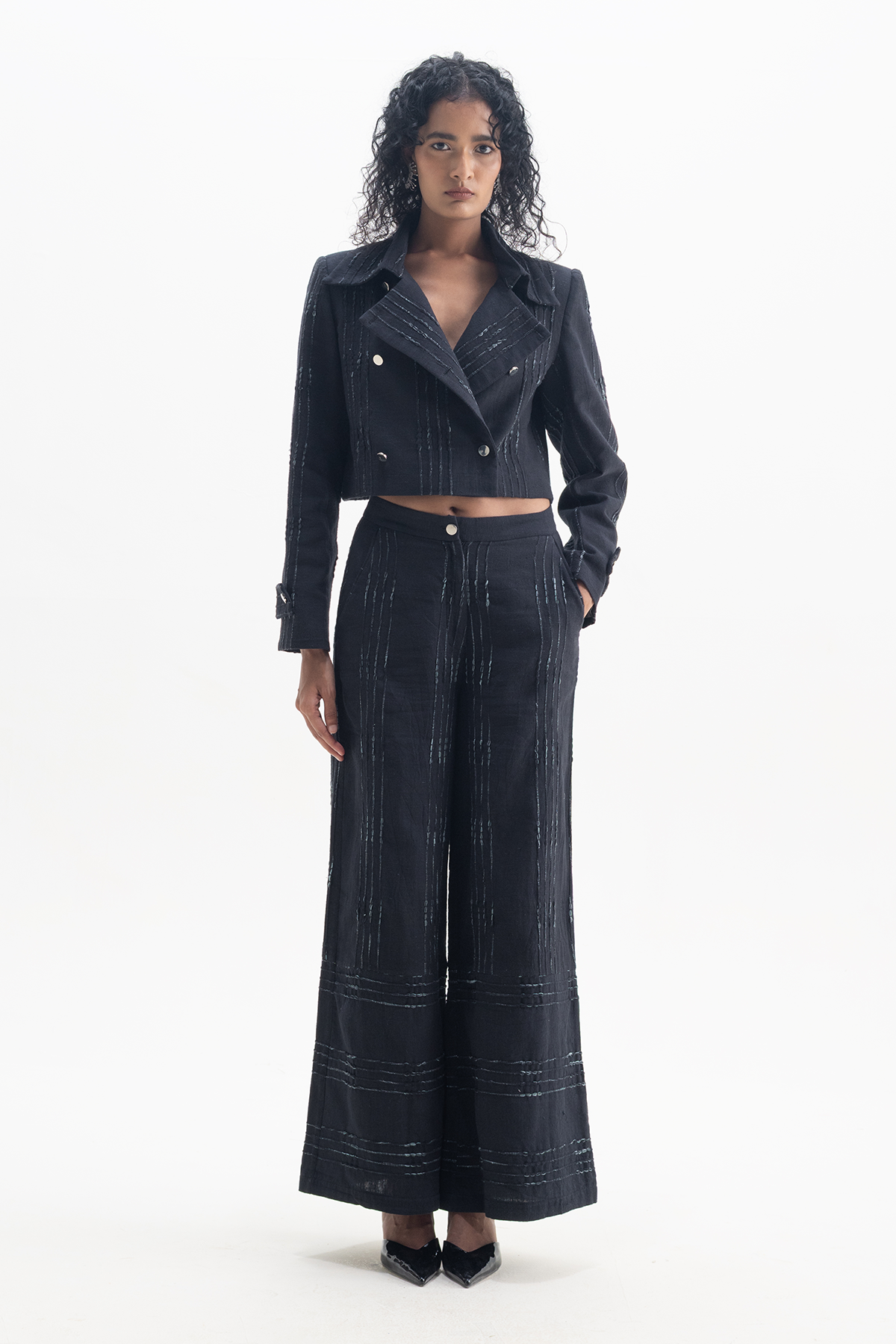 MIDNIGHT CROPPED JACKET